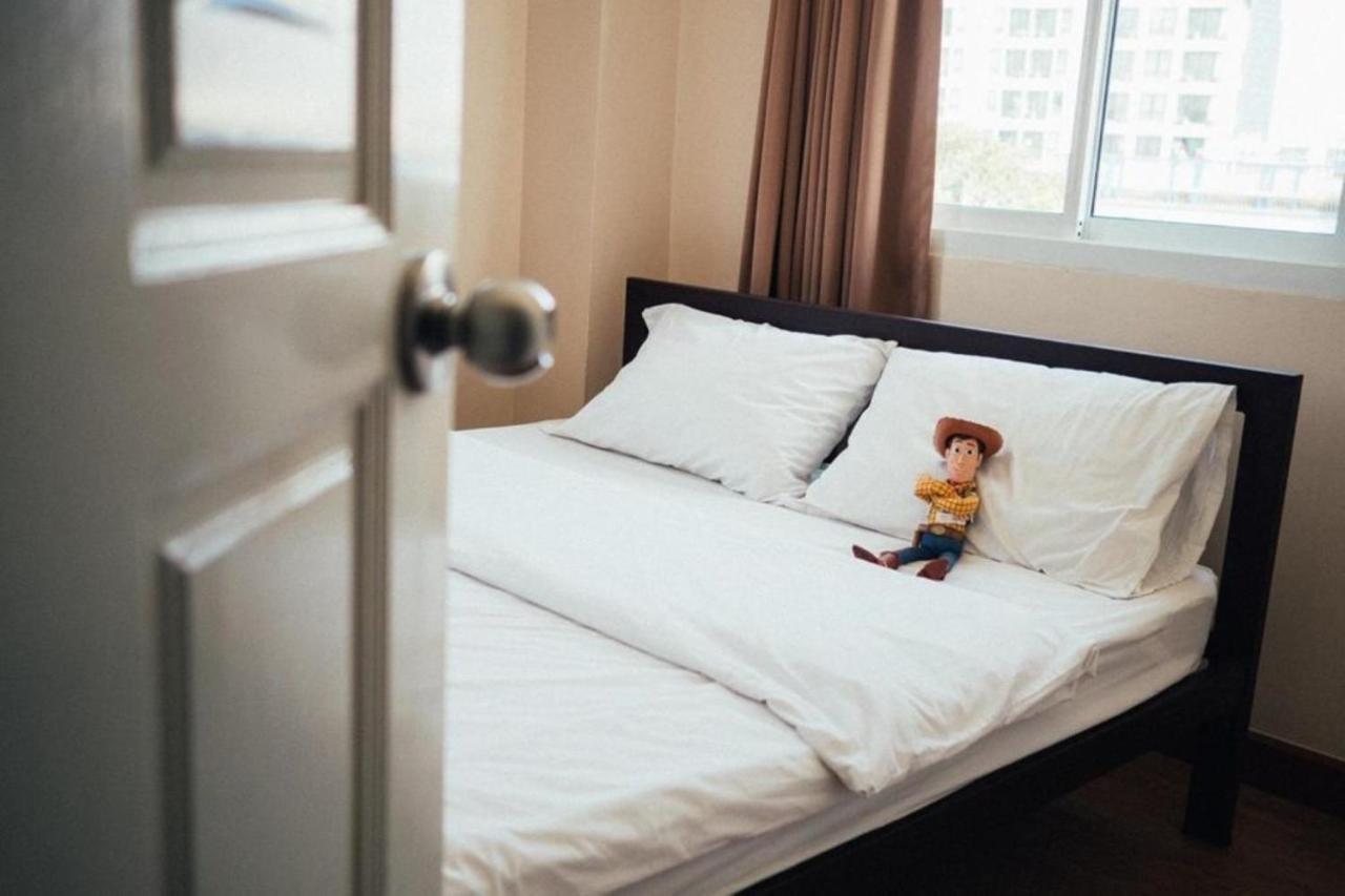 Small Space Cafe & Hostel 방콕 외부 사진