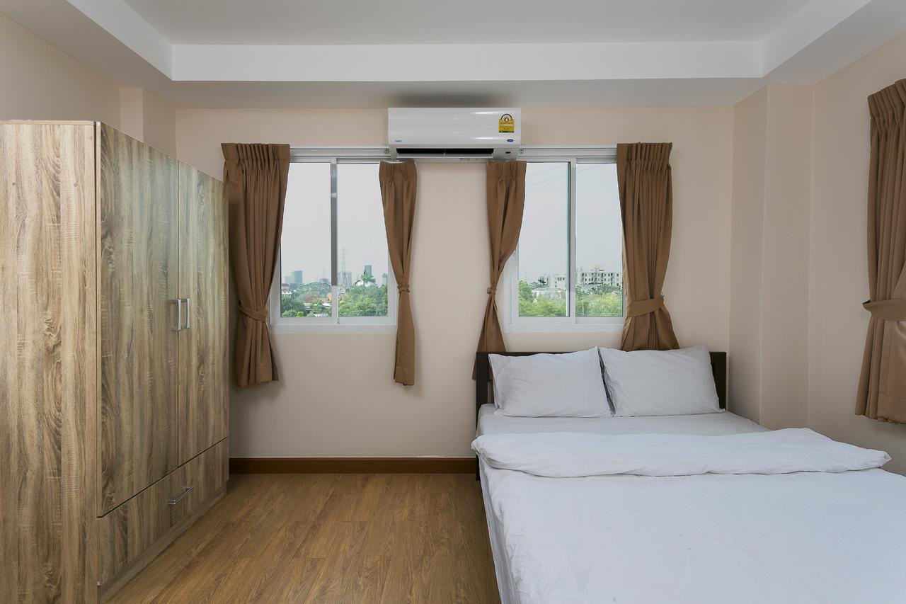 Small Space Cafe & Hostel 방콕 외부 사진